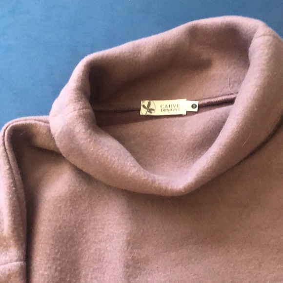 Carve Designs funnel neck pullover - Picture 2 of 4